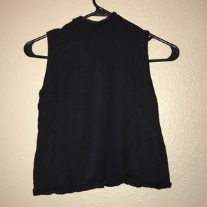Turtle neck tank top